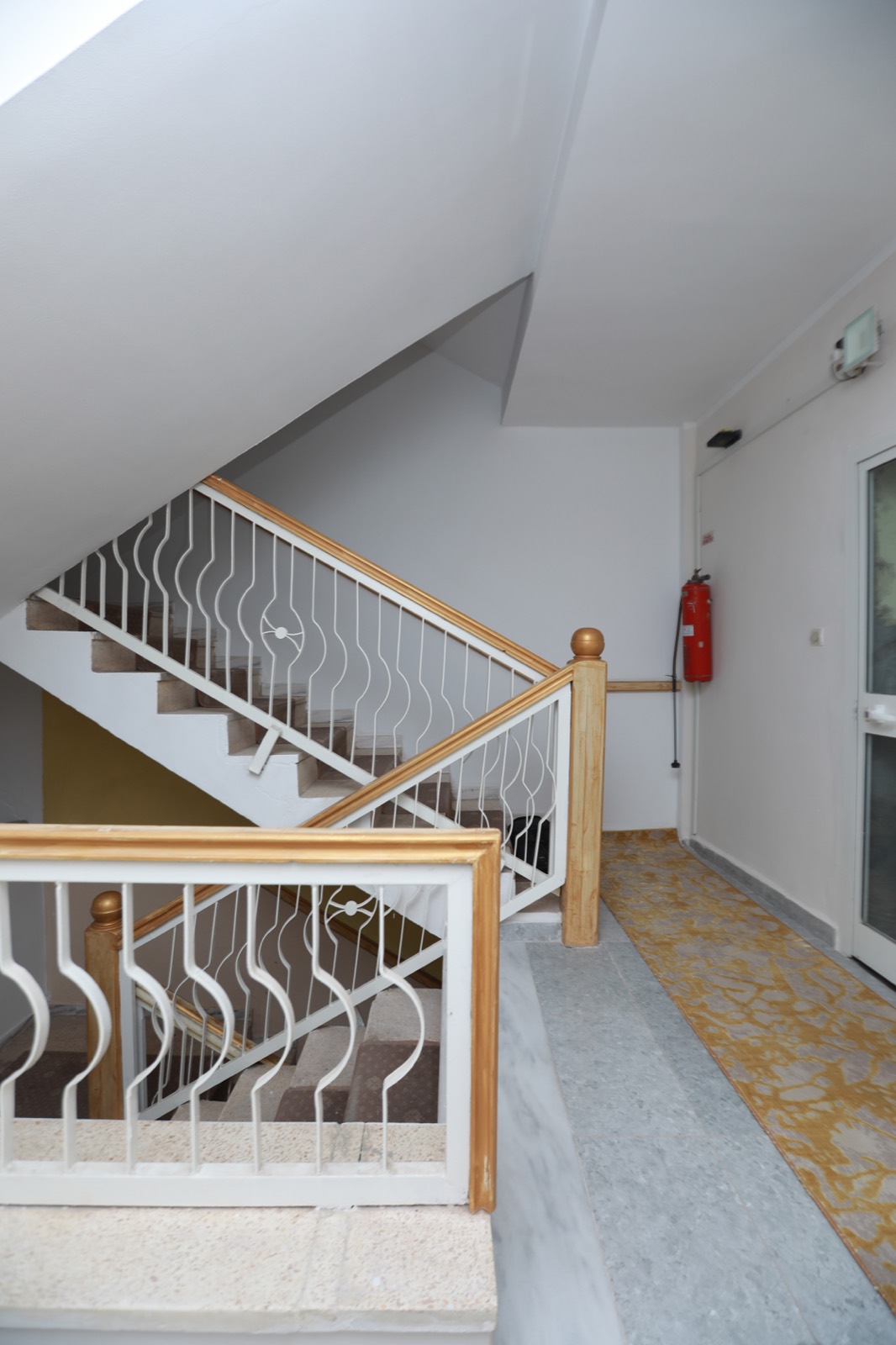 Hôtel Tkouri — intérieur